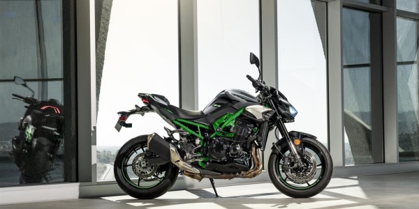 Kawasaki Z900 2025 PROMOCIÓN