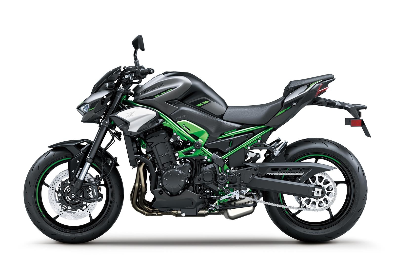 Kawasaki Z900 2025 PROMOCIÓN